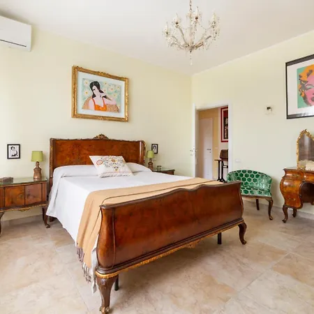 Art Beds & Garden 9 Beds Between The Sea, Thermal Baths, And The Tuscan Countryside