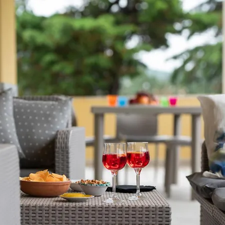 Art Beds & Garden 9 Beds Between The Sea, Thermal Baths, And The Tuscan Countryside