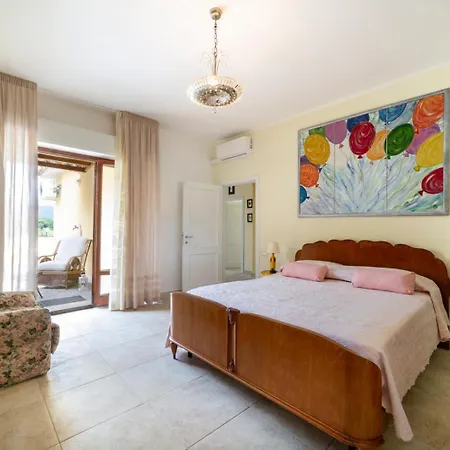 Art Beds & Garden 9 Beds Between The Sea, Thermal Baths, And The Tuscan Countryside