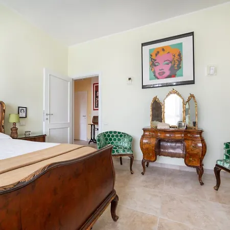 Casa de Férias Art Beds & Garden 9 Beds Between The Sea, Thermal Baths, And The Tuscan Countryside